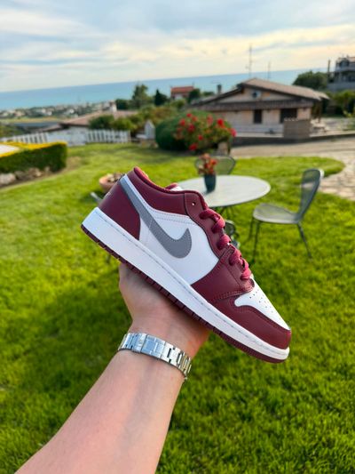 jordan 1 low bordeaux 39